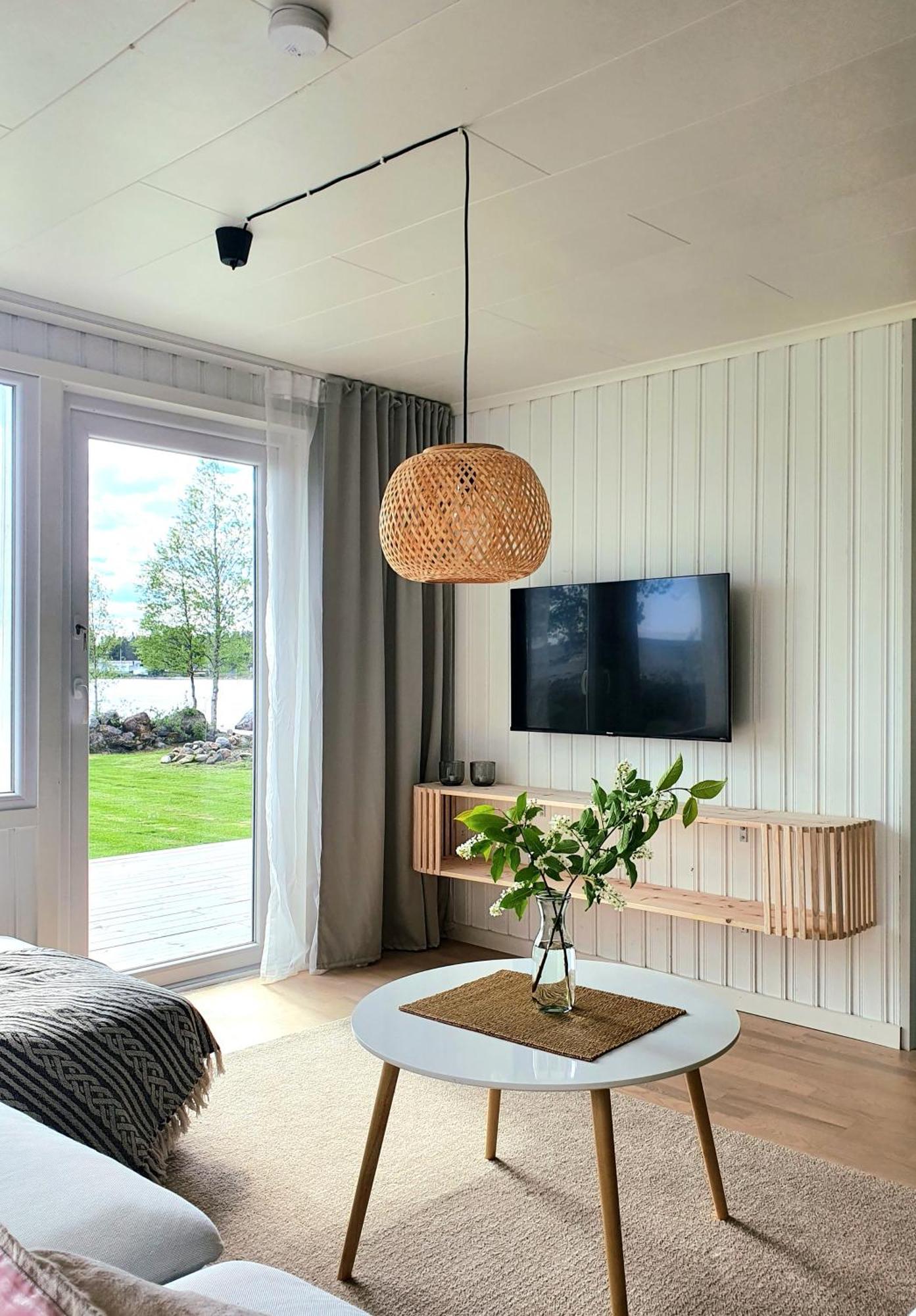 Stuga Med Havsutsikt Robertsfors Exteriör bild